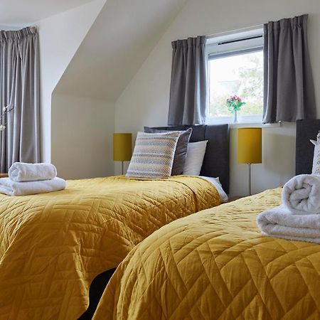 Skyelight Apartment Portree Buitenkant foto