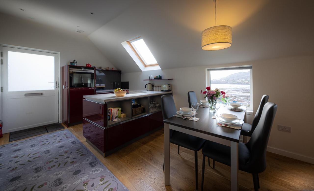 Skyelight Apartment Portree Buitenkant foto