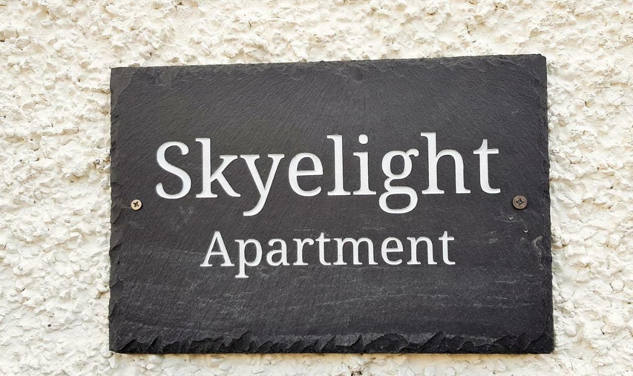 Skyelight Apartment Portree Buitenkant foto